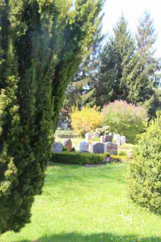 Friedhof_Possendorf1-72+640